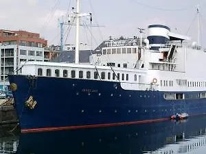 Floatel Diamond Princess Отель
